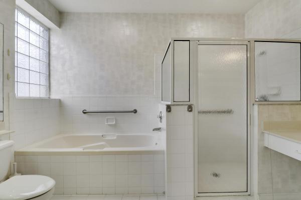 Isle Of Capri, 639 NW Venetto Ct, Port St. Lucie, Florida 34986, image 2