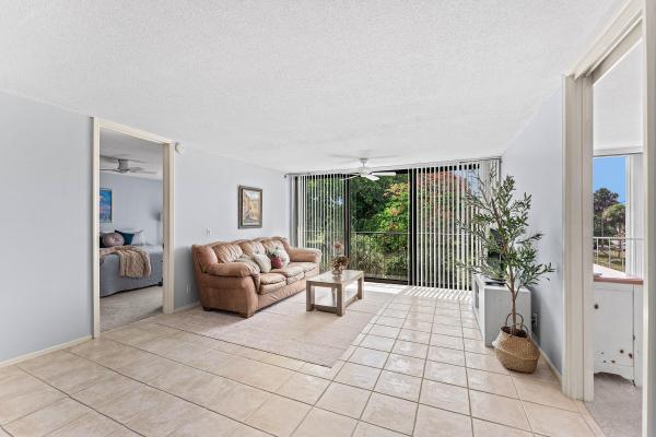Corinthian Gardens, 501 SW 11th Pl #412, Boca Raton, Florida 33432, image 2