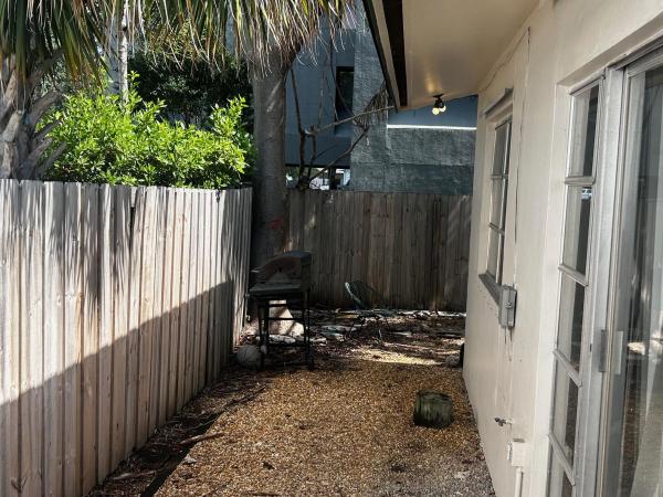 1213 SE 1st St #1-4, Fort Lauderdale, Florida 33301, image 1