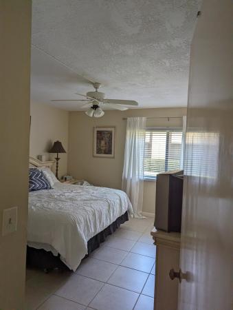 407 Pine Glen Ln #B-1, Greenacres, Florida 33463, image 1