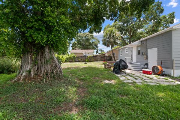 Northmore, 947 43rd St, West Palm Beach, Florida 33407, image 1