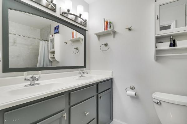 Jupiter Village, 104 Banyan Cir, Jupiter, Florida 33458, image 2