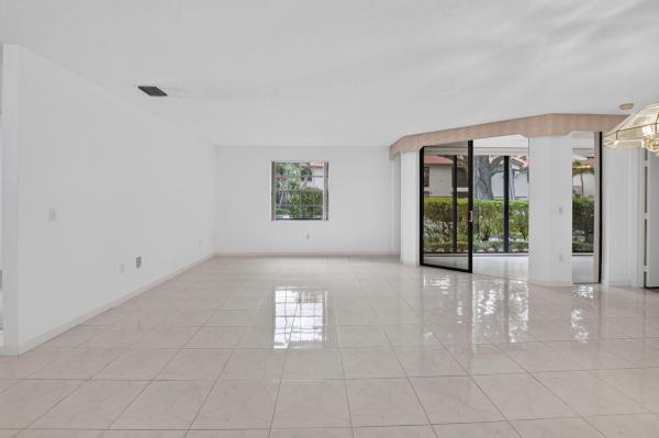 5187 Europa Dr #F, Boynton Beach, Florida 33437, image 1