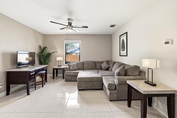 Delray Garden Estates, 5196 Greenwood Dr, Delray Beach, Florida 33484, image 2