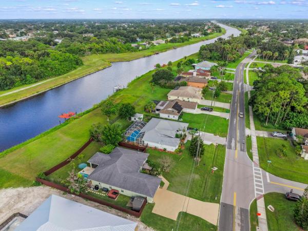 Hidden Oaks, 1901 SW Import Dr, Port St. Lucie, Florida 34953, image 1