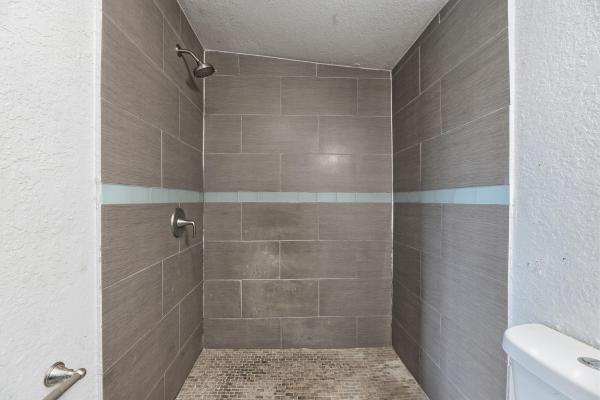 Cresthaven, 1640 NE 32nd Pl, Pompano Beach, Florida 33064, image 2