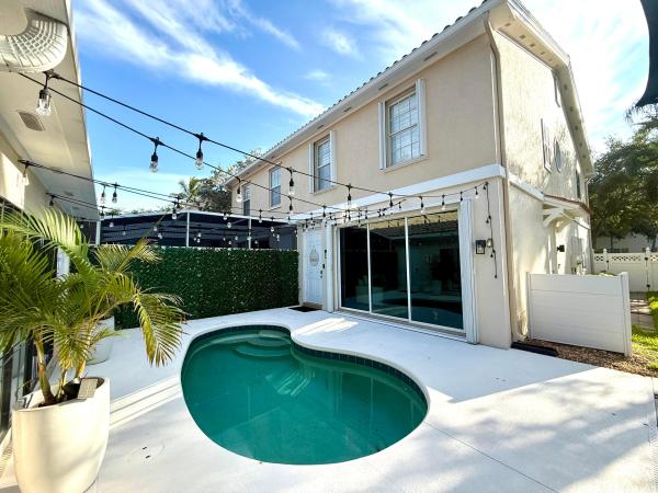 Tuscany At Abacoa, 4122 Parkside Dr, Jupiter, Florida 33458, image 1
