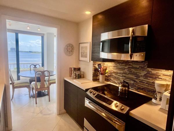Water Glades, 5550 N Ocean Dr #6D, Riviera Beach, Florida 33404, image 2