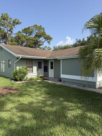 Rivergreen Villas, 1720 SE Linpark Ct, Port St. Lucie, Florida 34952, image 2