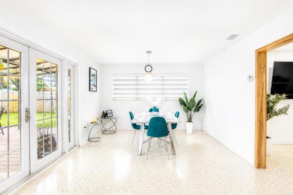 Edgewater Park, 2395 Edgewater Dr, West Palm Beach, Florida 33406, image 2