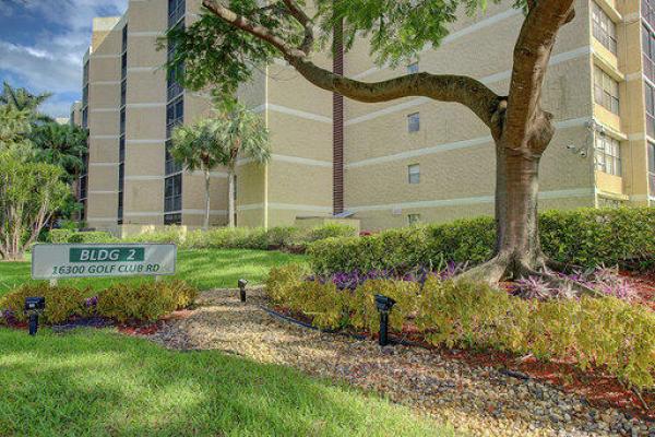 Country Club Village, 16300 Golf Club Rd #613, Weston, Florida 33326, image 1