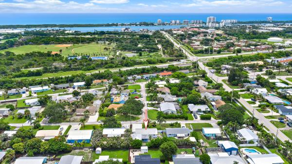 19144 SE Arnold Dr, Tequesta, Florida 33469, image 1