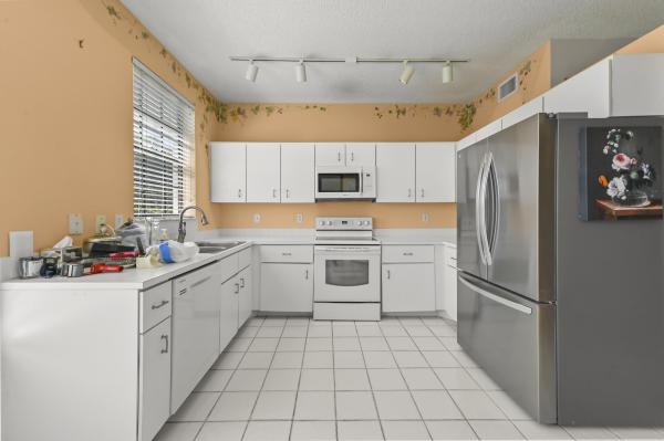 The Coves At Aberdeen, 5965 Parkwalk Dr #913, Boynton Beach, Florida 33472, image 2