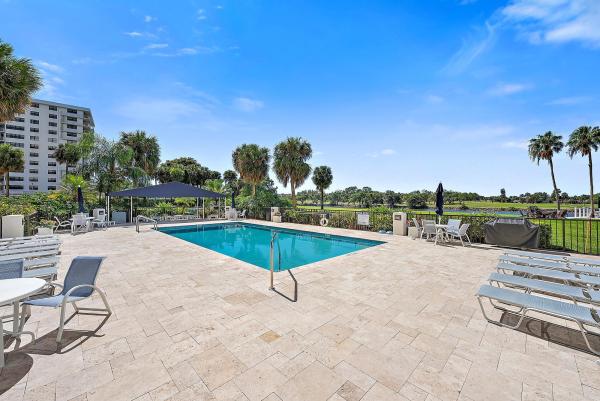 Governor's Pointe, 356 Golfview Rd #405, North Palm Beach, Florida 33408, image 2