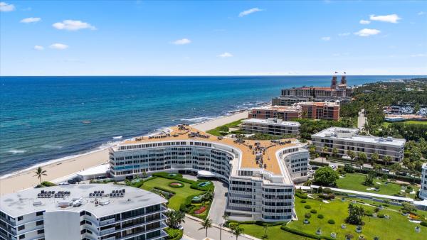 Sun & Surf, 100 Sunrise Ave #212, Palm Beach, Florida 33480, image 3