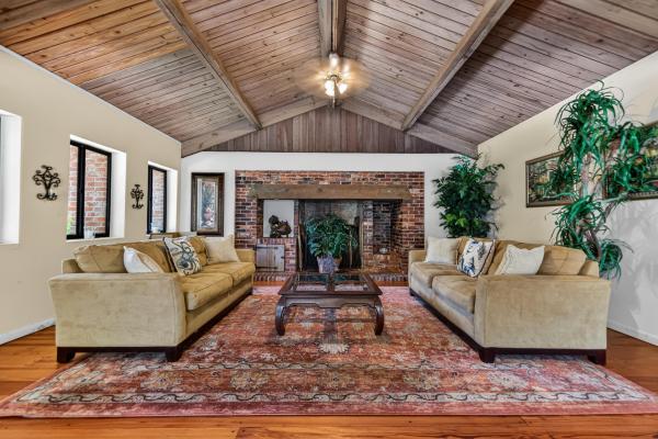 Spanish Springs Townhomes, 281 NE 16th Pl #403, Fort Lauderdale, Florida 33305, image 2