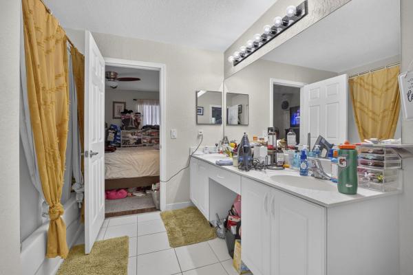 Independence Point, 6021 Adriatic Way, West Palm Beach, Florida 33413, image 3