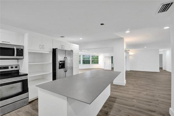 Imperial Point, 5981 NE 22nd Way, Fort Lauderdale, Florida 33308, image 1