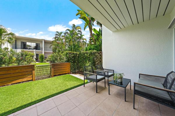 Royale Harbour Of North Palm Beach, 388 Golfview Rd #H, North Palm Beach, Florida 33408, image 1
