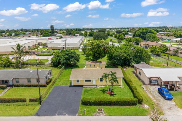 Belle Glade No HOA, 781 SW 12th St, Belle Glade, Florida 33430, image 2
