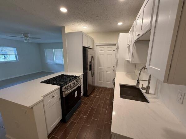 265 SW 7th St #4, Boca Raton, Florida 33432, image 3