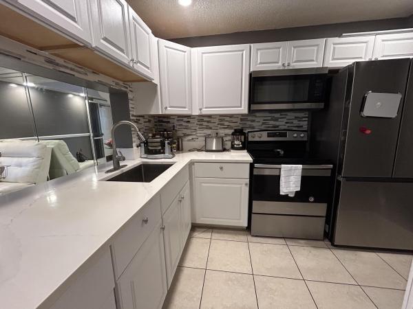The Palm Club, 1007 Green Pine Blvd #F3, West Palm Beach, Florida 33409, image 1