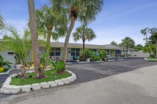 Beulaland, 2500 NW 3rd Ave #1-4, Wilton Manors, Florida 33311, image 1