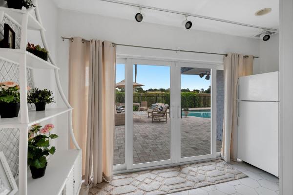 The Woodlands, 5106 Yellow Pine Ln, Tamarac, Florida 33319, image 3