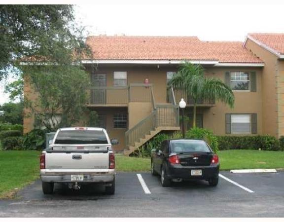 Bella Grand, 729 NW 103rd Ter #201, Pembroke Pines, Florida 33026, image 1