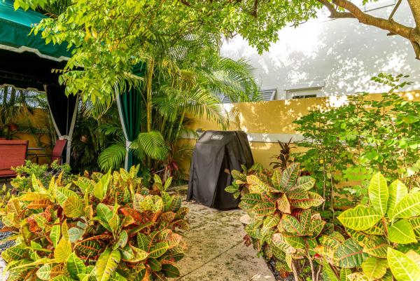 901 Bermuda Gardens Rd #2, Delray Beach, Florida 33483, image 3