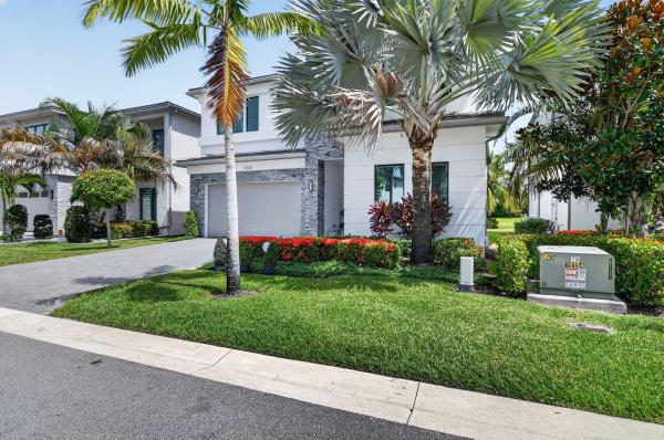 Lotus, 17333 Rainstream Rd, Boca Raton, Florida 33496, image 2