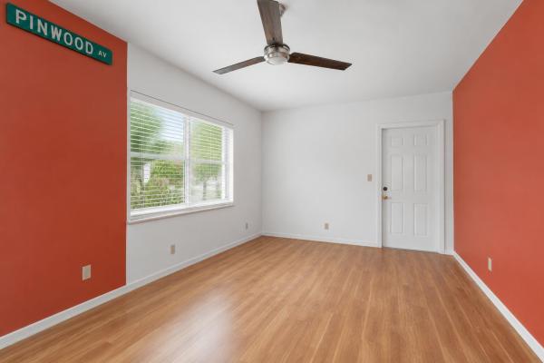 Northwood, 5109 Pinewood Ave, West Palm Beach, Florida 33407, image 3