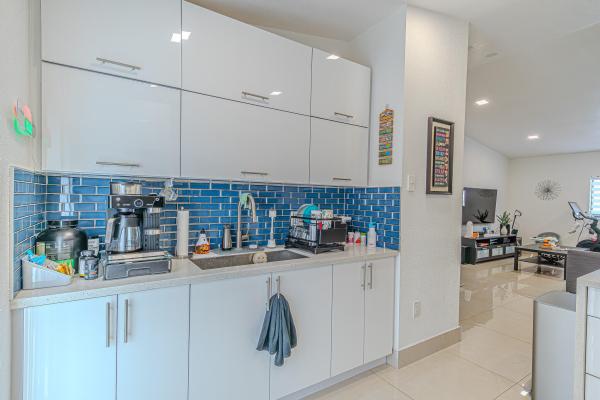 El Prado, 7690 W 29th Way #202, Hialeah, Florida 33018, image 2