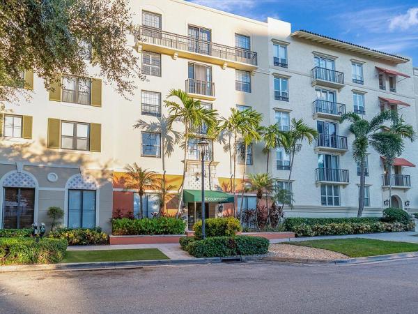 The Courtyards In CityPlace, 780 S Sapodilla Ave #206, West Palm Beach, Florida 33401, image 2