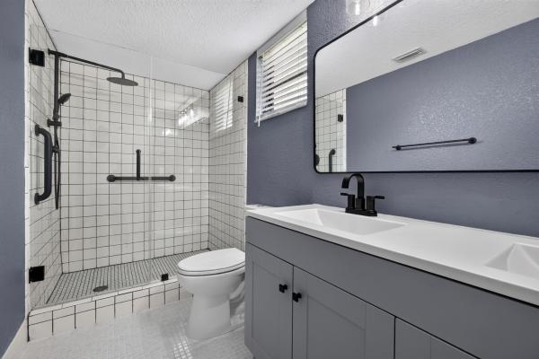 Huntington Lakes 2, 6795 Huntington Ln #201, Delray Beach, Florida 33446, image 3
