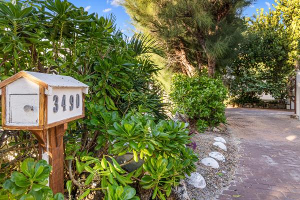 Mayfair House, 3490 S Ocean Blvd, South Palm Beach, Florida 33480, image 1