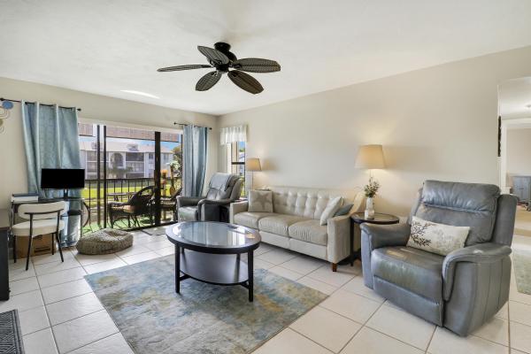 The Palm Club, 1013 Green Pine Blvd #C2, West Palm Beach, Florida 33409, image 2