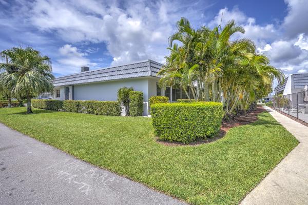 2886 E Fernley Dr #51, West Palm Beach, Florida 33415, image 2