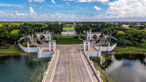 Phipps Village, 9535 Phipps Ln, Wellington, Florida 33414, image 2