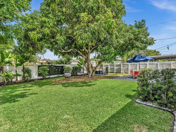 North Andrews Terrace, 5365 N Andrews Ave, Oakland Park, Florida 33309, image 2