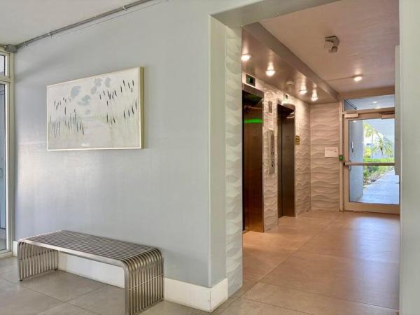 Boca Teeca, 5700 NW 2nd Ave #202, Boca Raton, Florida 33487, image 3