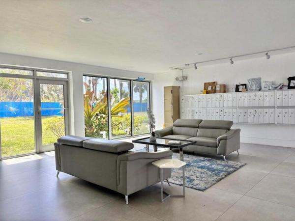 Boca Teeca, 5700 NW 2nd Ave #202, Boca Raton, Florida 33487, image 2