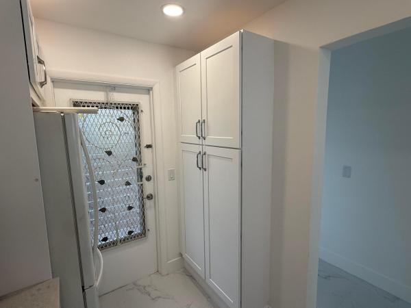 Isle Of Paradise, 460 Paradise Isle Blvd #101, Hallandale Beach, Florida 33009, image 2