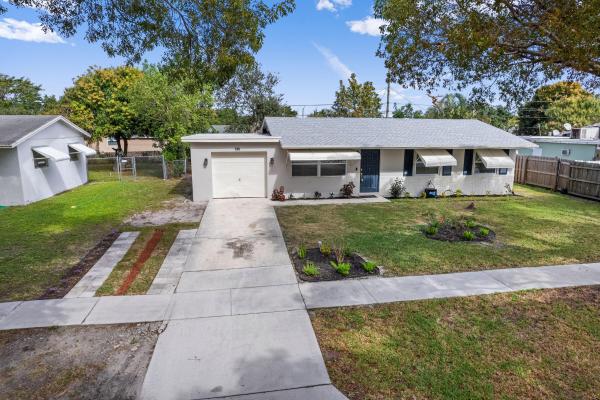 Palm Beach Lakes South, 336 S Chillingworth Dr, West Palm Beach, Florida 33409, image 3