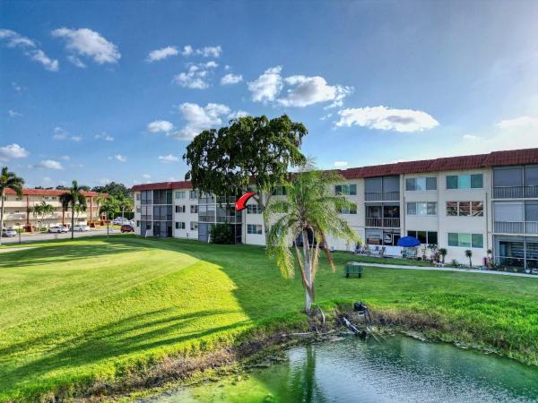 Hollybrook Golf & Tennis Club, 8980 S Hollybrook Blvd #204, Pembroke Pines, Florida 33025, image 1