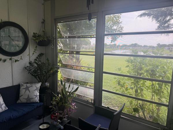 112 Lake Constance Dr, West Palm Beach, Florida 33411, image 2