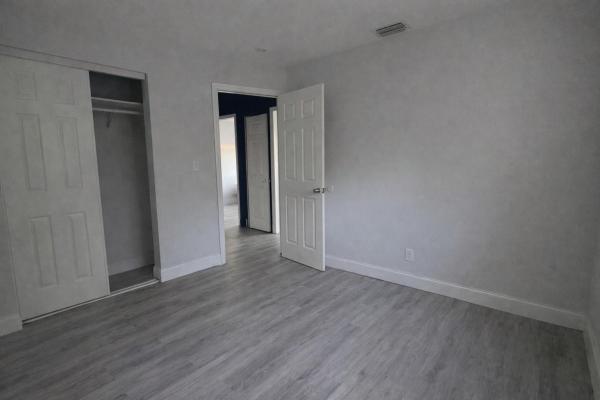Royal Palms Park, 2950 NW 20th St, Fort Lauderdale, Florida 33311, image 3