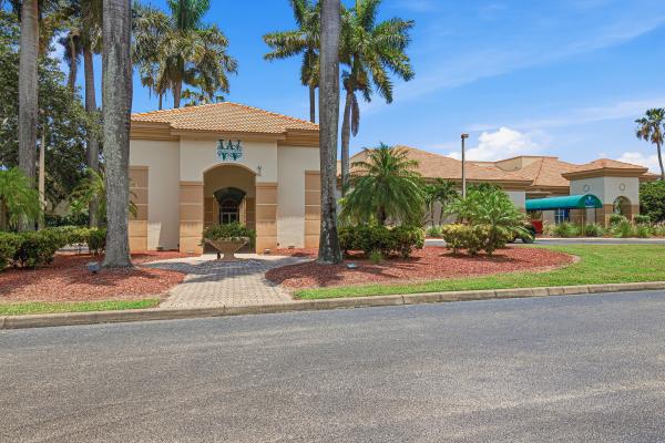 6933 Desert Inn Ter, Lake Worth, Florida 33463, image 3