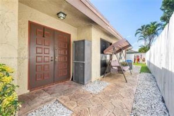 North Lauderdale Estates, 7433 SW 13th St, North Lauderdale, Florida 33068, image 1