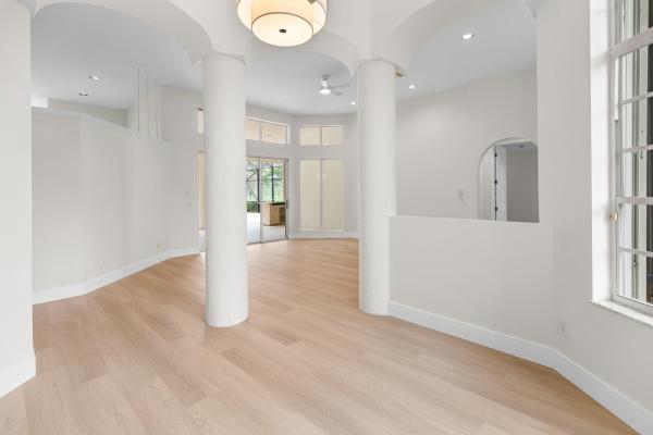 Meadowood Golf & Tennis Club, 9408 Meadowood Dr, Fort Pierce, Florida 34951, image 3